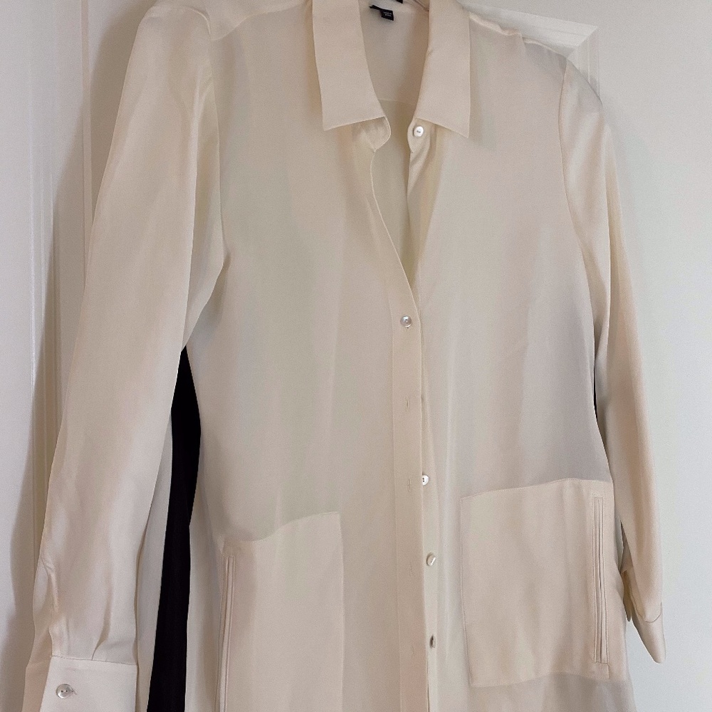 Theory White and Black Silk Button Up Blouse LG